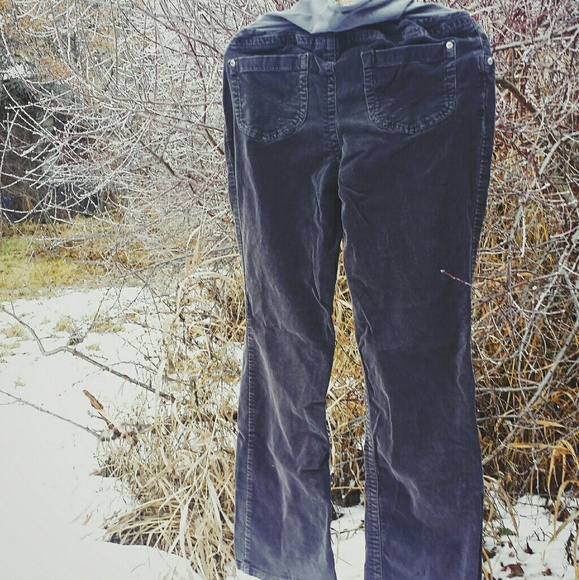 Bundle: 2 maternity pants + belly band! - Picture 2 of 8